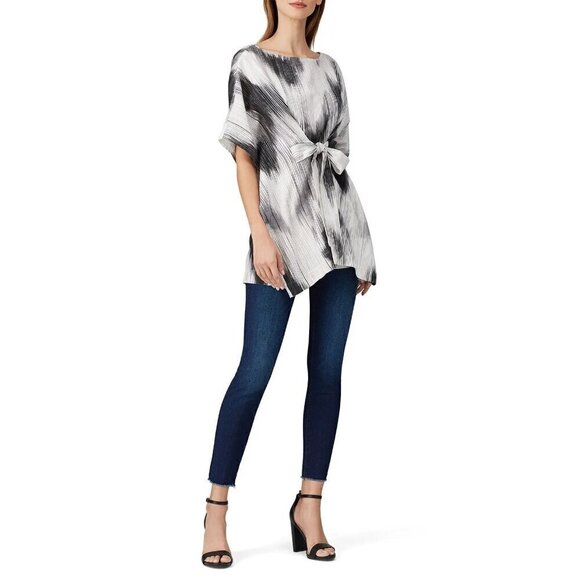 Natori Painted Ikat Top in White & Black S/M Womens Tunic - Picture 1 of 11